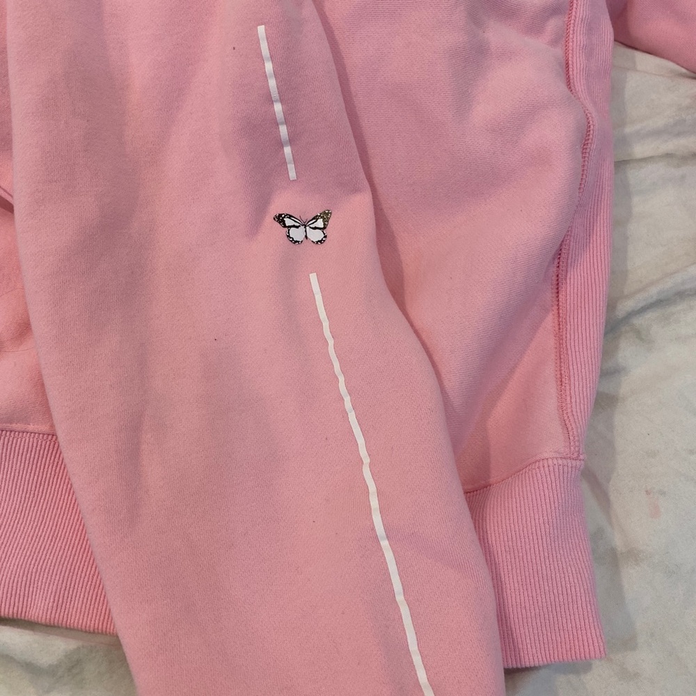 “INFLUENCE ME” hoodie - Picture 4 of 6